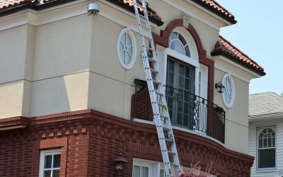 Ladder fall: £850k fine after window installer breaks knee cap